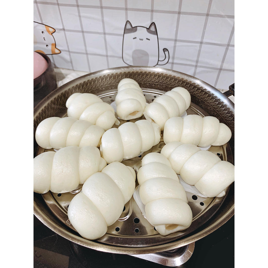 ♨️做一锅胖嘟嘟软乎乎肠仔馒头卷
