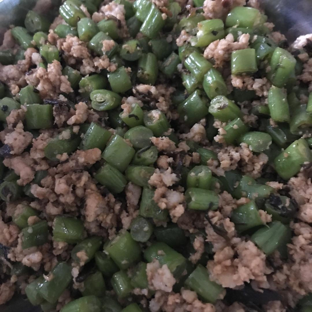 榄菜肉末四季豆