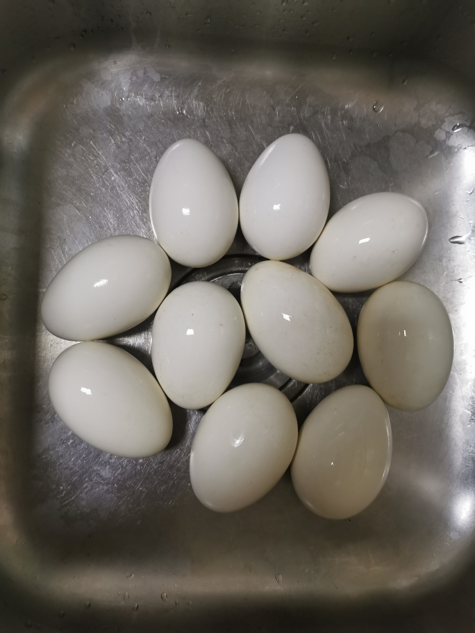 简易腌制流油版鹅蛋的做法