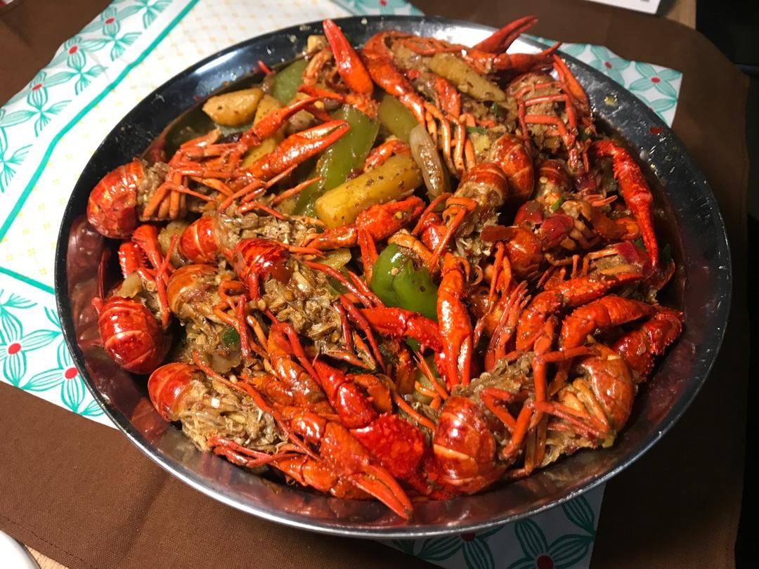 小龙虾煲
