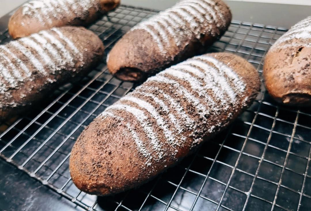 摩卡咖啡坚果软欧面包