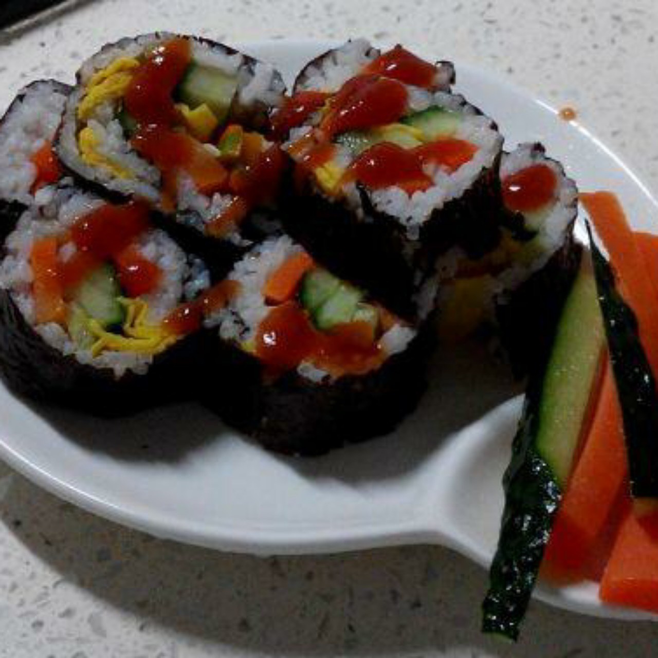 紫菜卷寿司