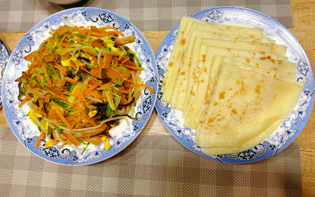 立春 . 炒合菜&春饼