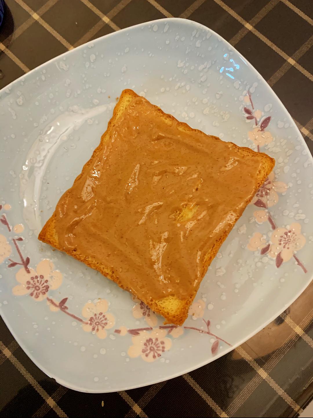 花生酱厚多士～早餐的做法