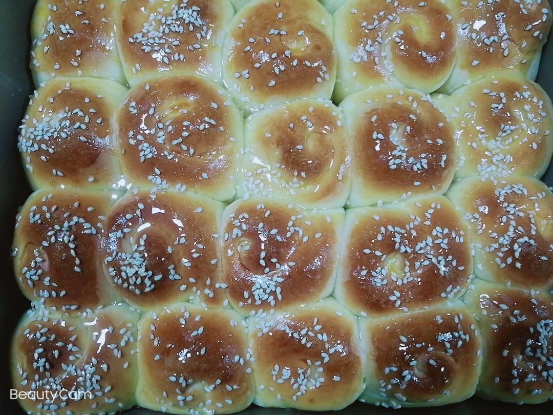 脆底蜂蜜小面包