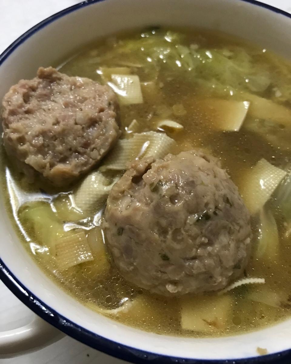 娃娃菜炖狮子头