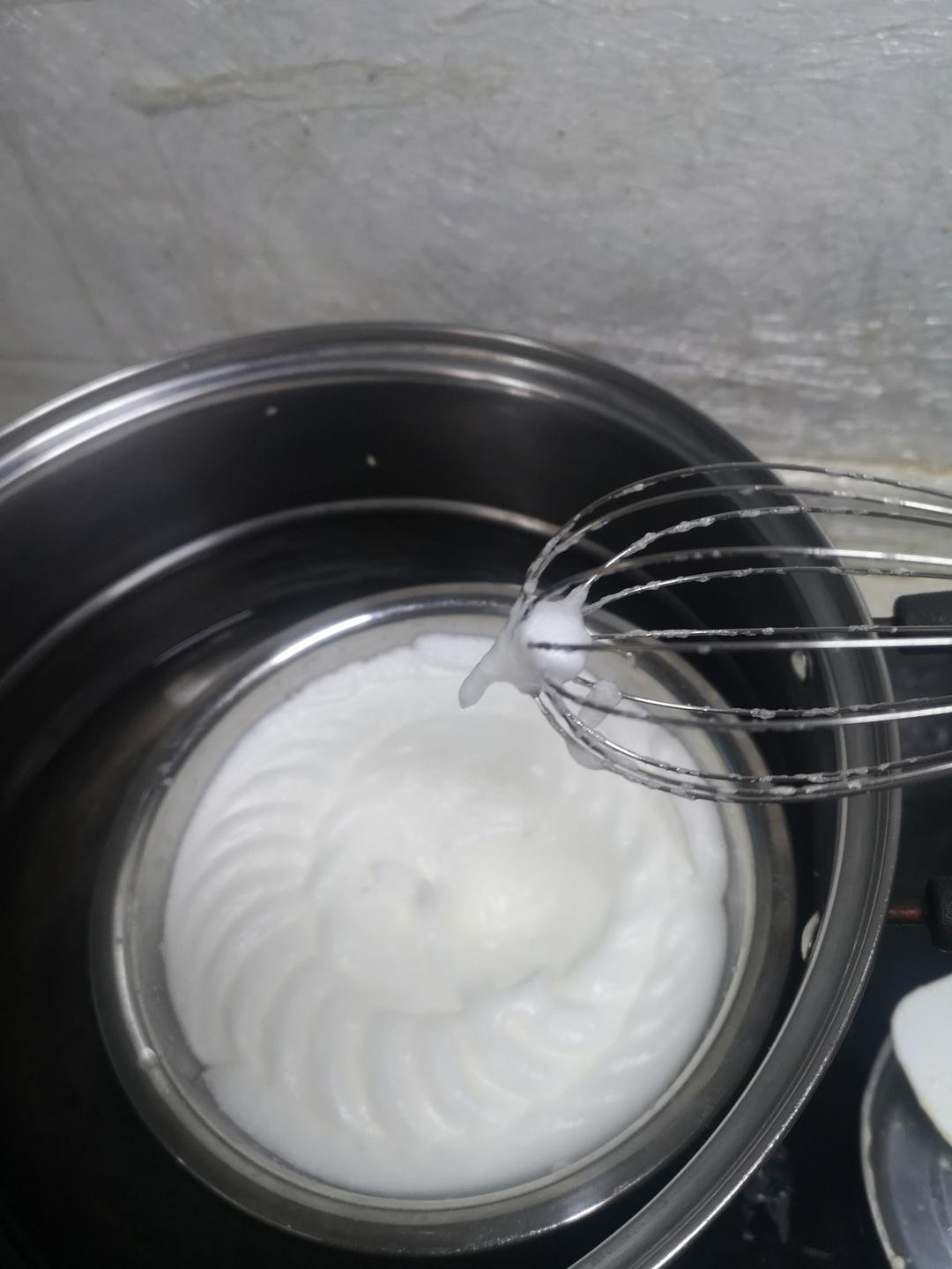 在欧洲学会的经典版提拉米苏