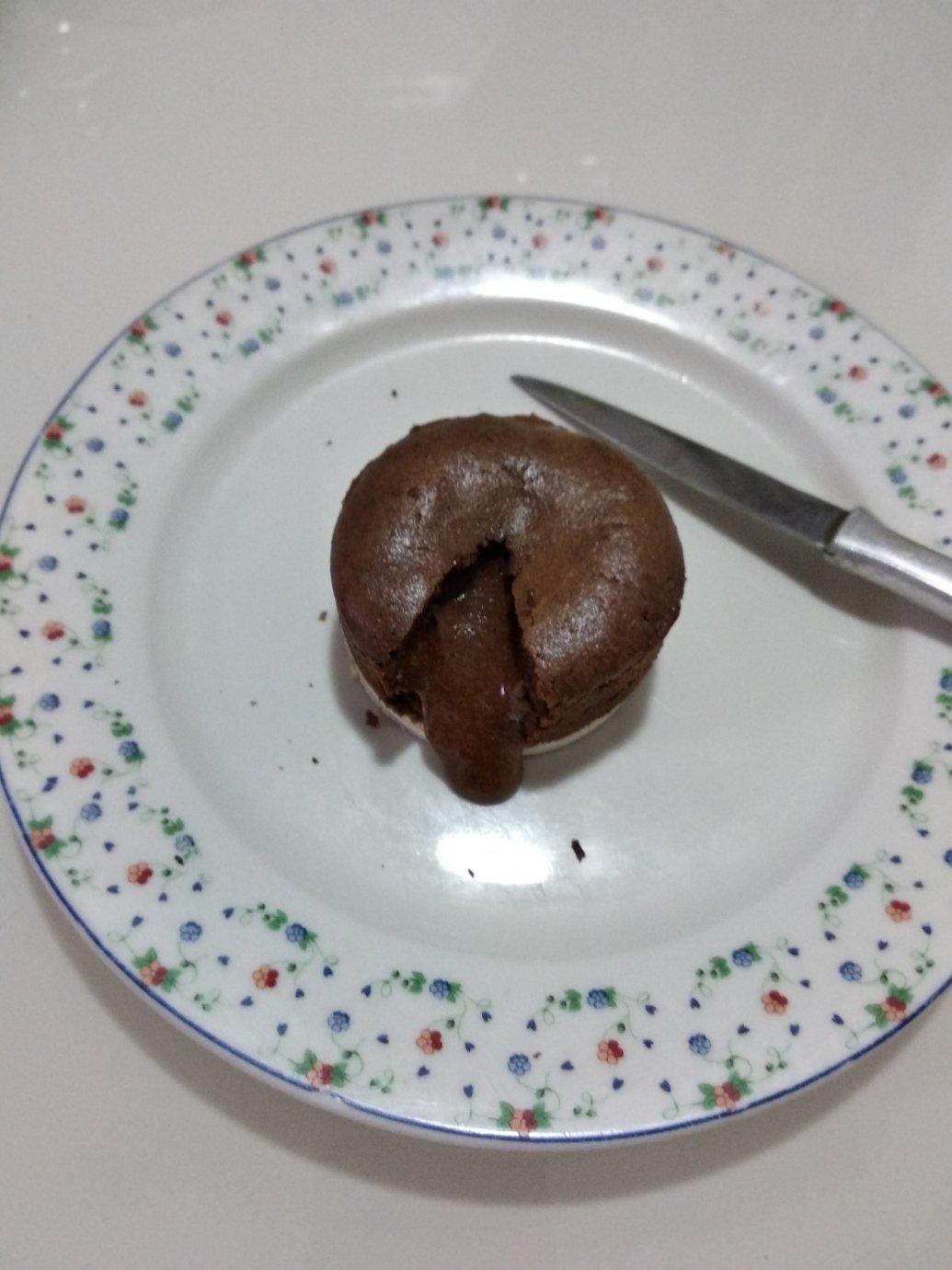 巧克力熔岩蛋糕(全图文超简单)