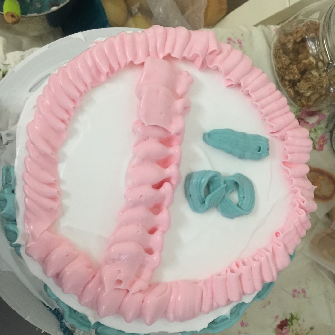 低成本裱花练习用的假“奶油”