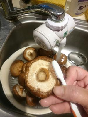 蠔油香菇的做法 步骤1