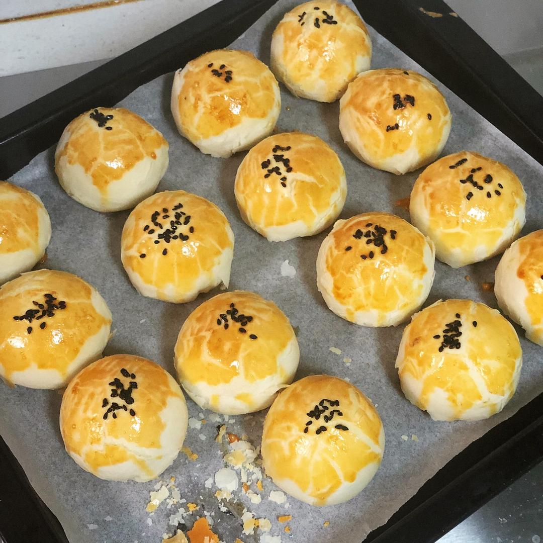 蛋黄酥（古早味）