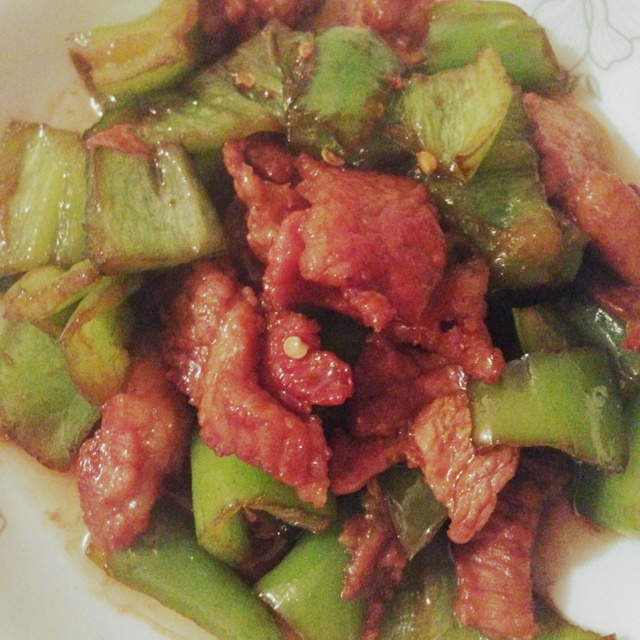 青尖椒炒肉
