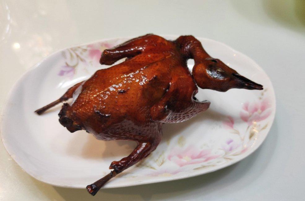 油炸版红烧乳鸽