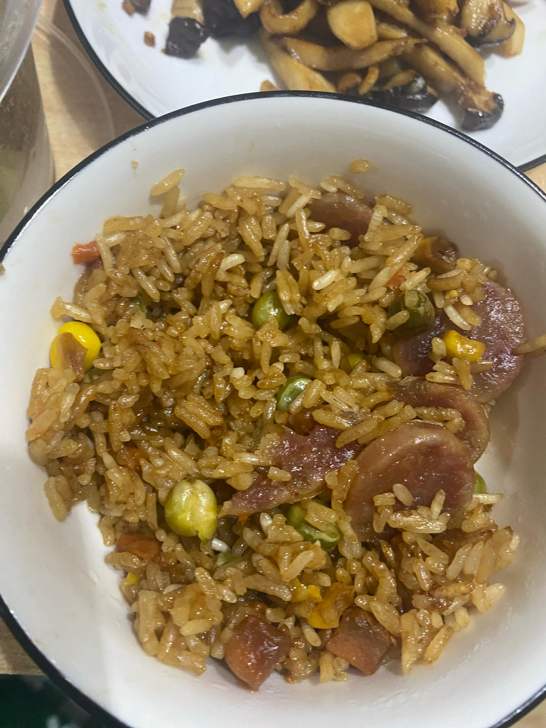 懒人必备～电饭煲腊肠焖饭