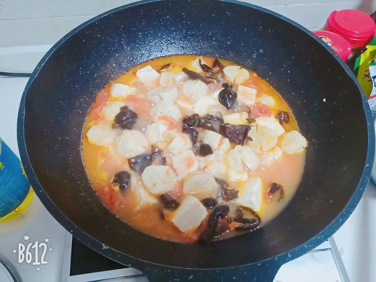 番茄鱼丸豆腐煲（很鲜美）的做法 步骤6