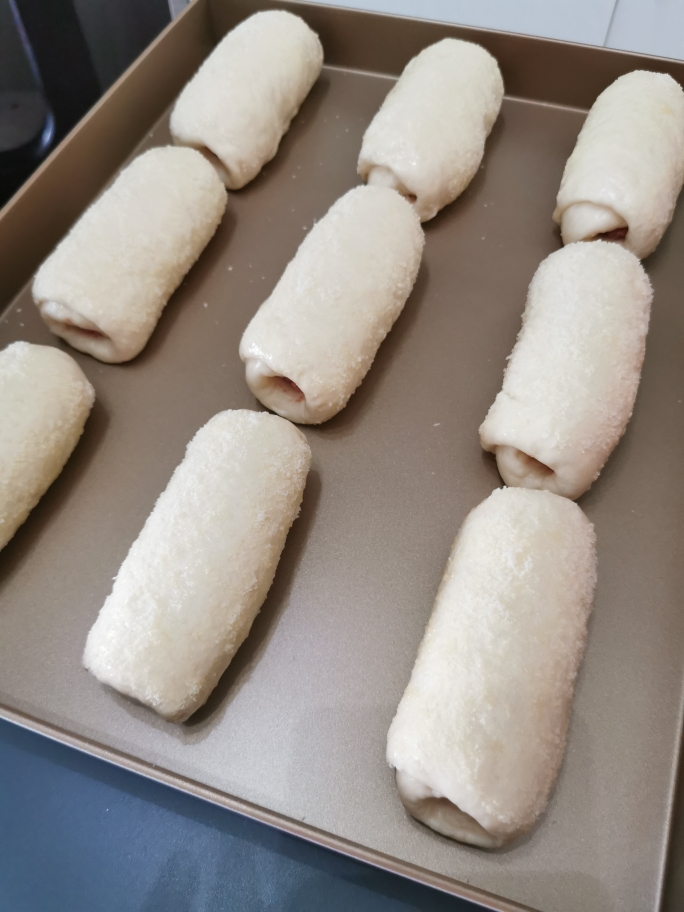 火腿肠芝士粒面包的做法 步骤8
