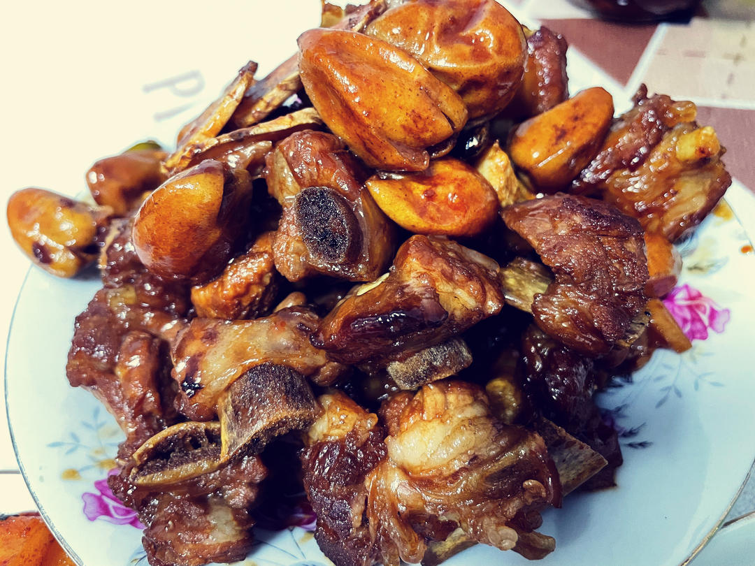 夏季时令-黄皮焖排骨