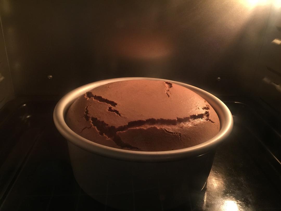 不消泡的巧克力戚风胚/「戚风及其衍生」烘焙视频蛋糕篇2