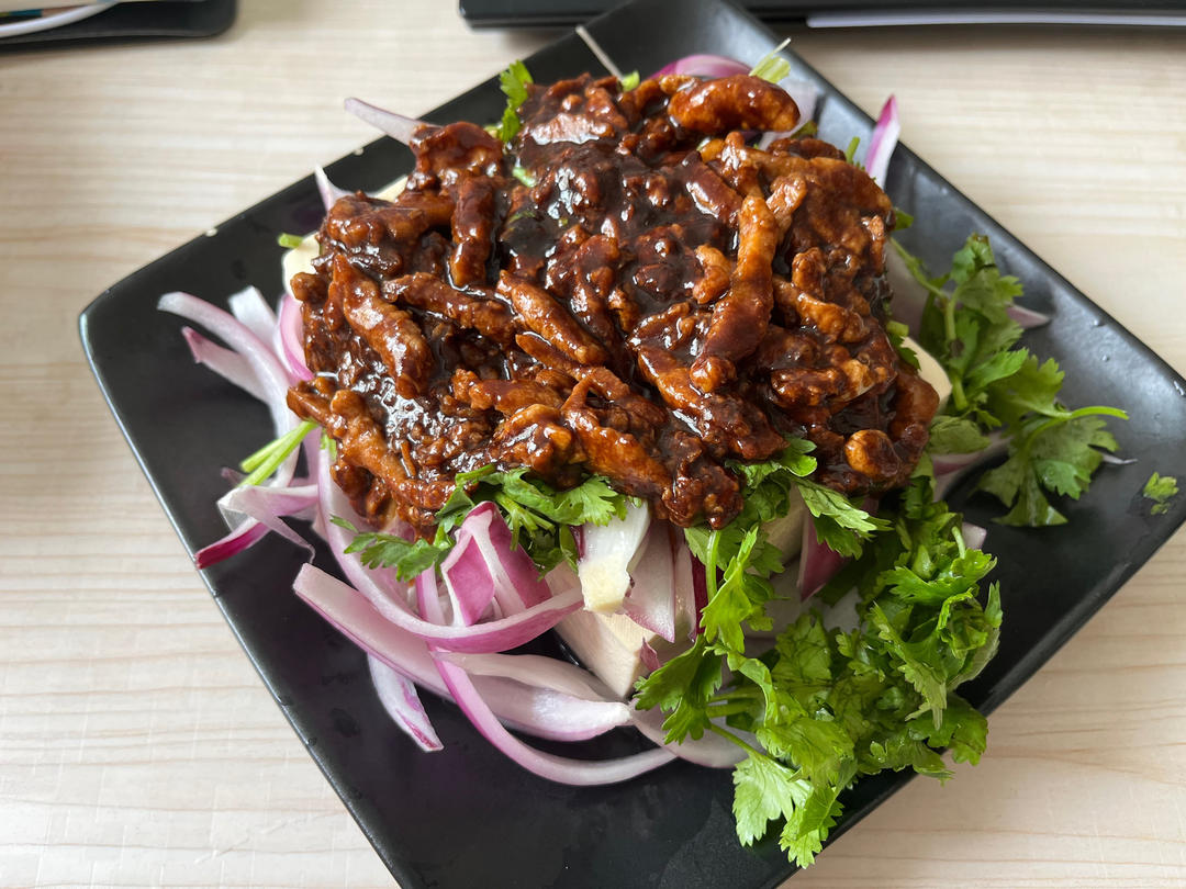 好吃到爆的京酱肉丝‼️酱汁浓郁～新手零失败