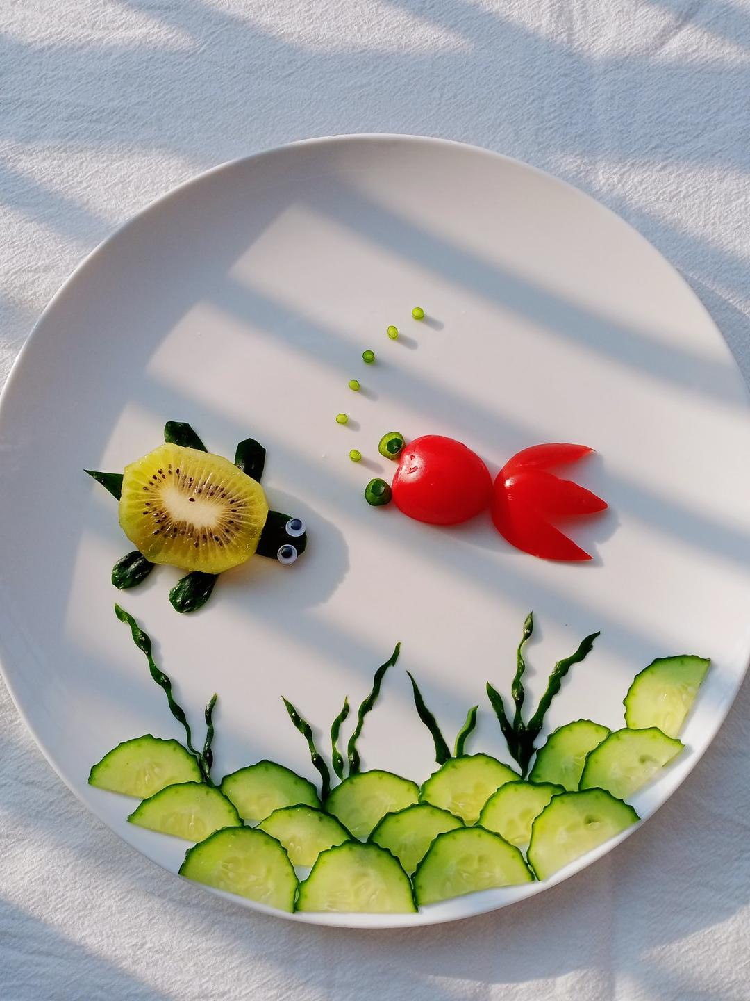 儿童早餐水果拼盘