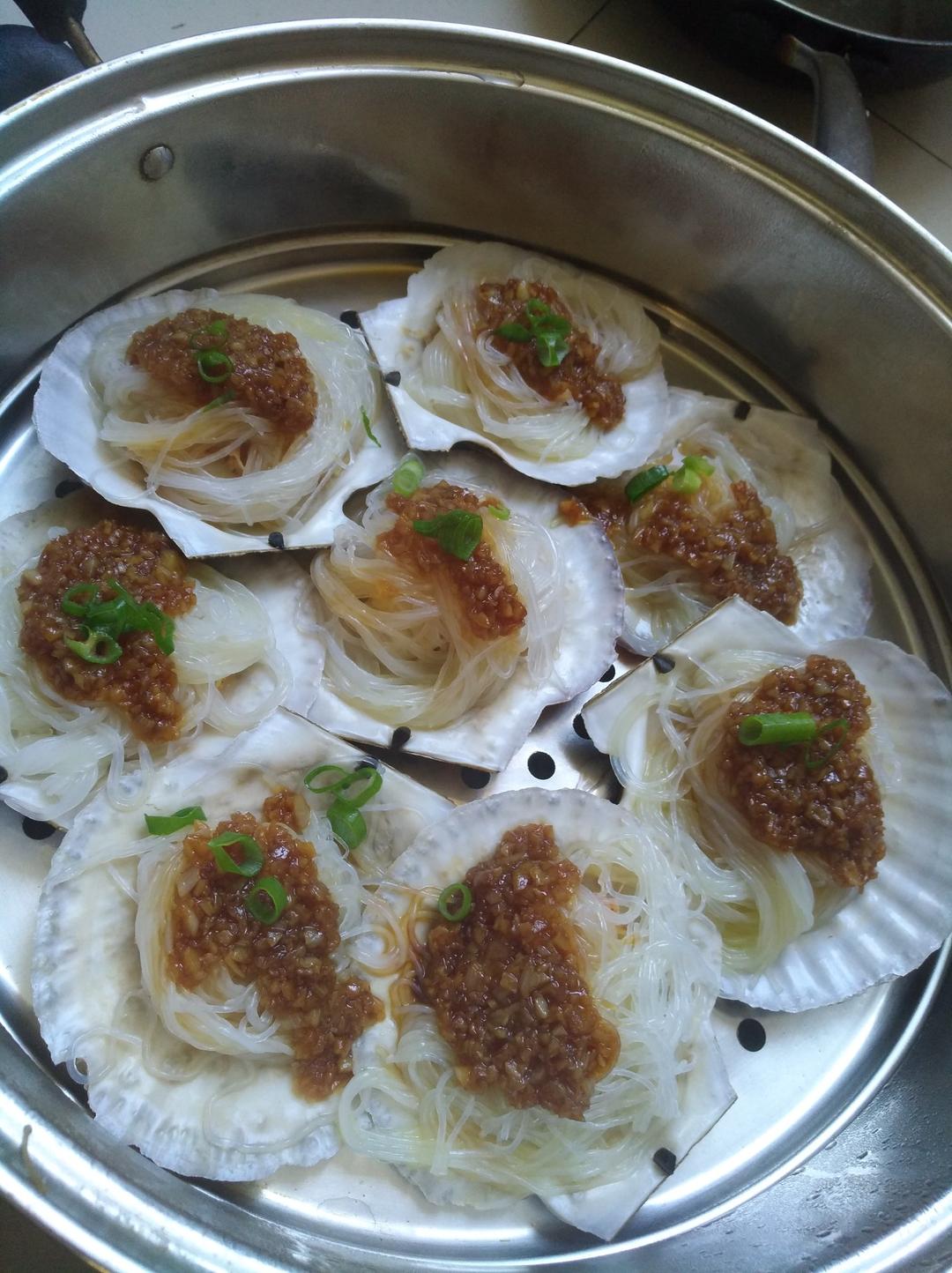 蒜蓉粉丝蒸扇贝