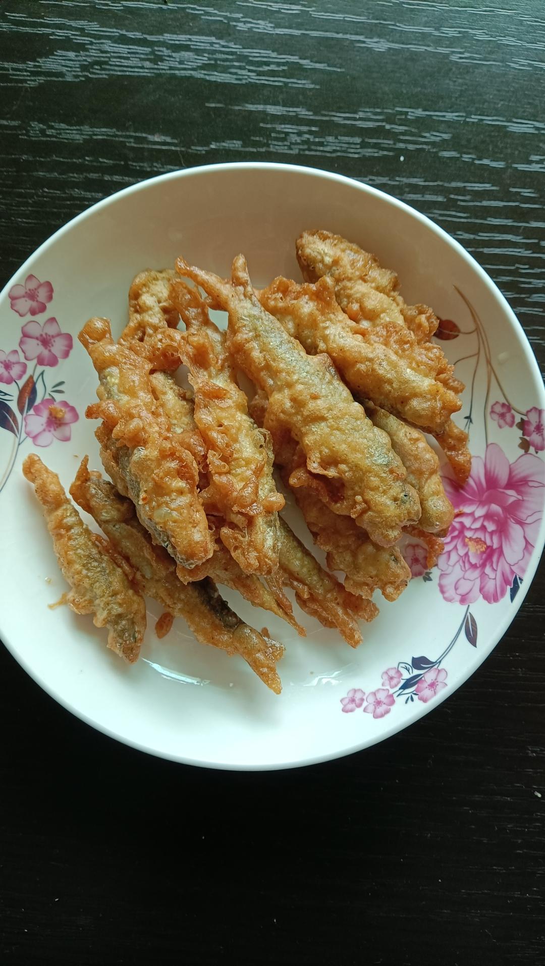 酥炸小鱼