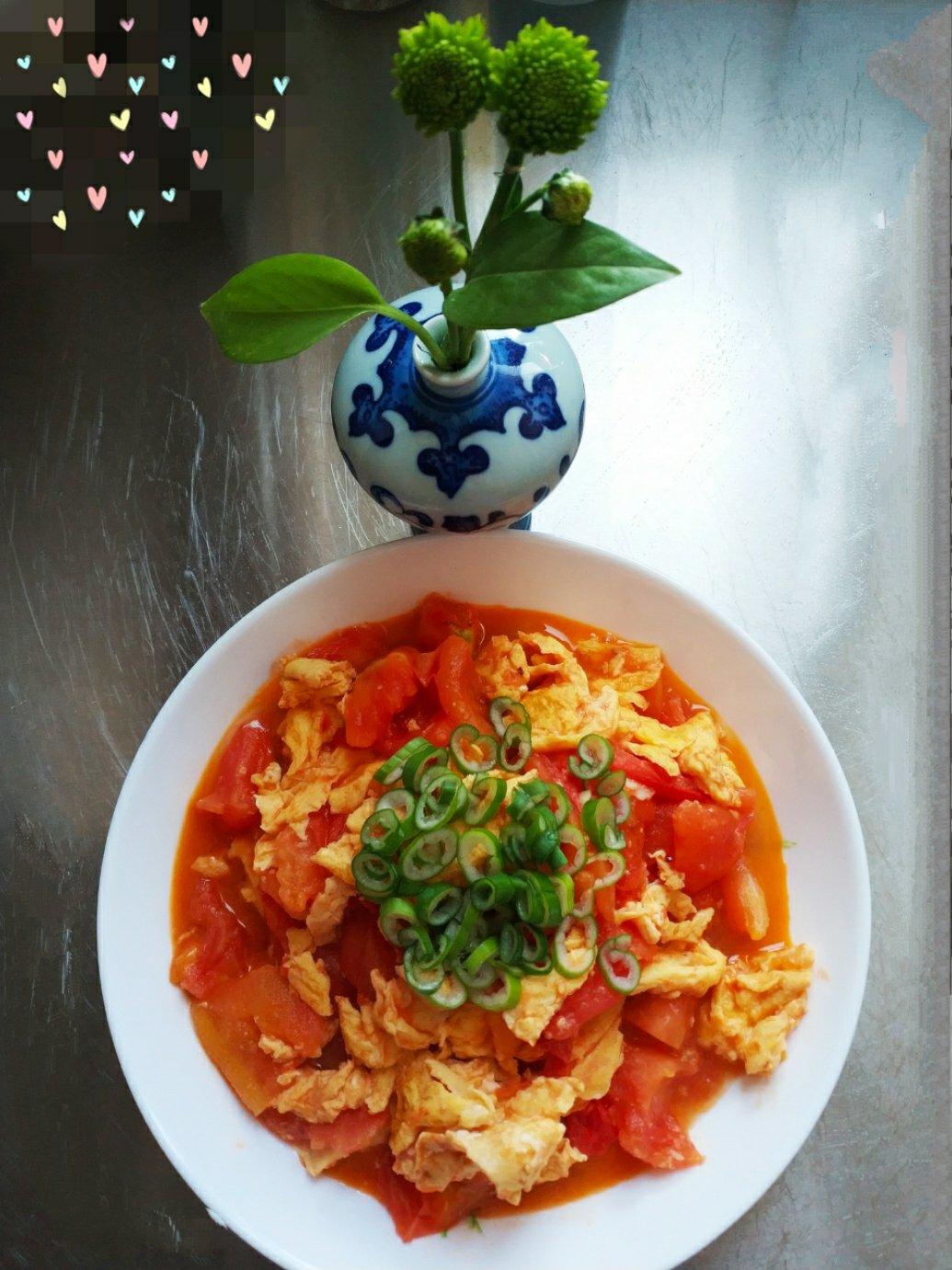 番茄炒蛋（西红柿炒鸡蛋）