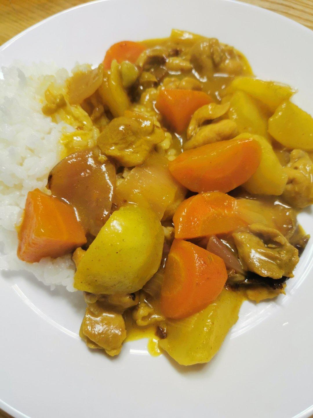 咖喱鸡肉饭