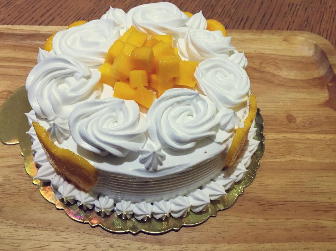 芒果奶油蛋糕