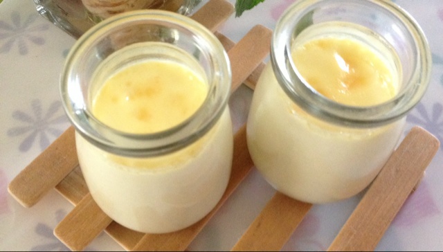 Crèmebrulée。法式烤布雷。焦糖布丁。