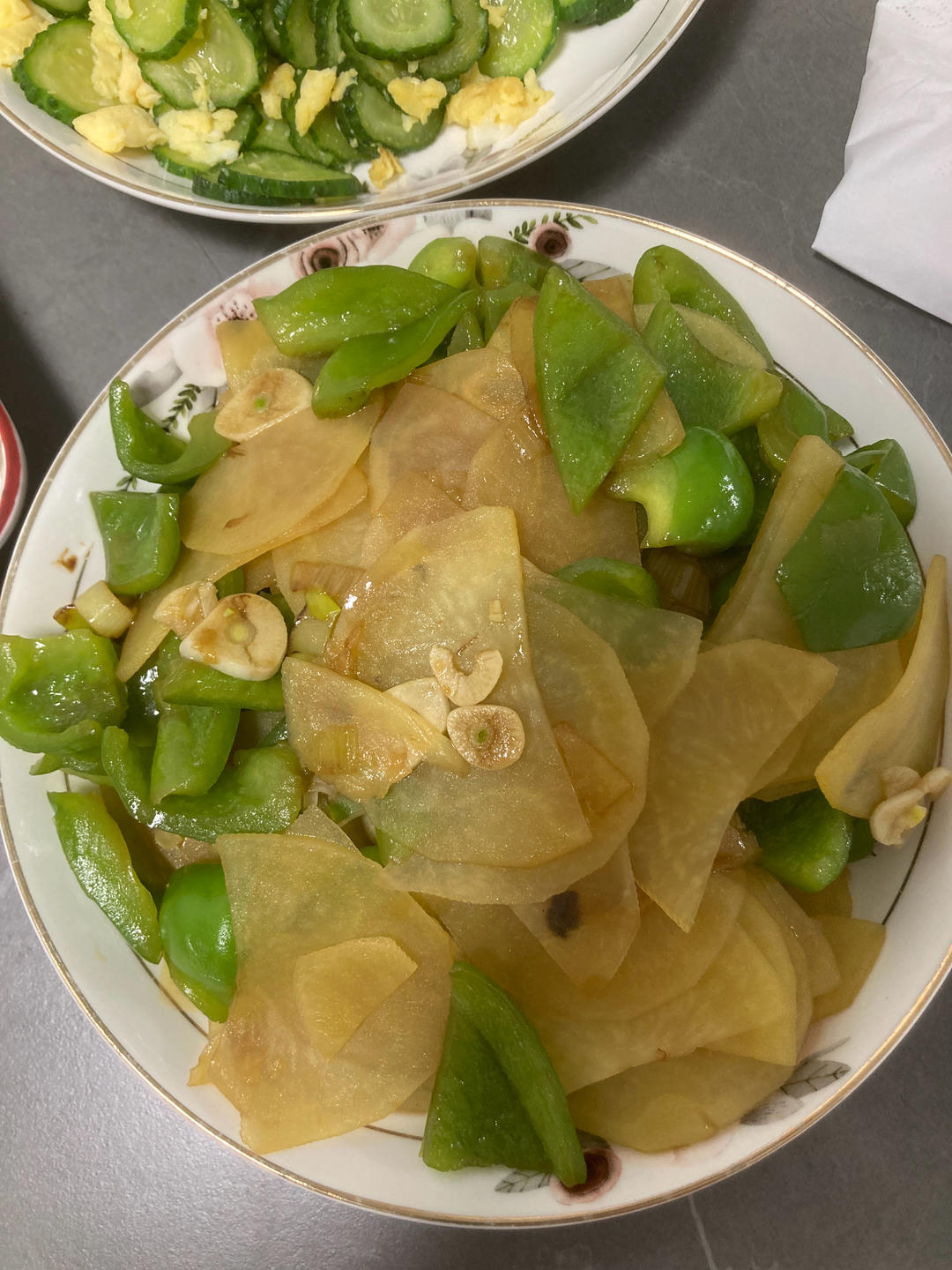 比肉都好吃的青椒炒土豆片😋简单又美味❗️