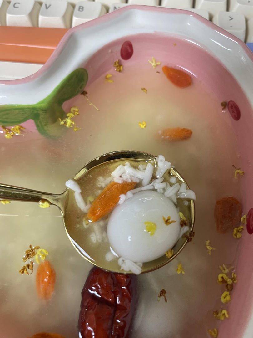 ㊙️养颜补血‼️暖宫暖胃‼️姨妈期必备的桂花酒酿红糖小圆子‼️