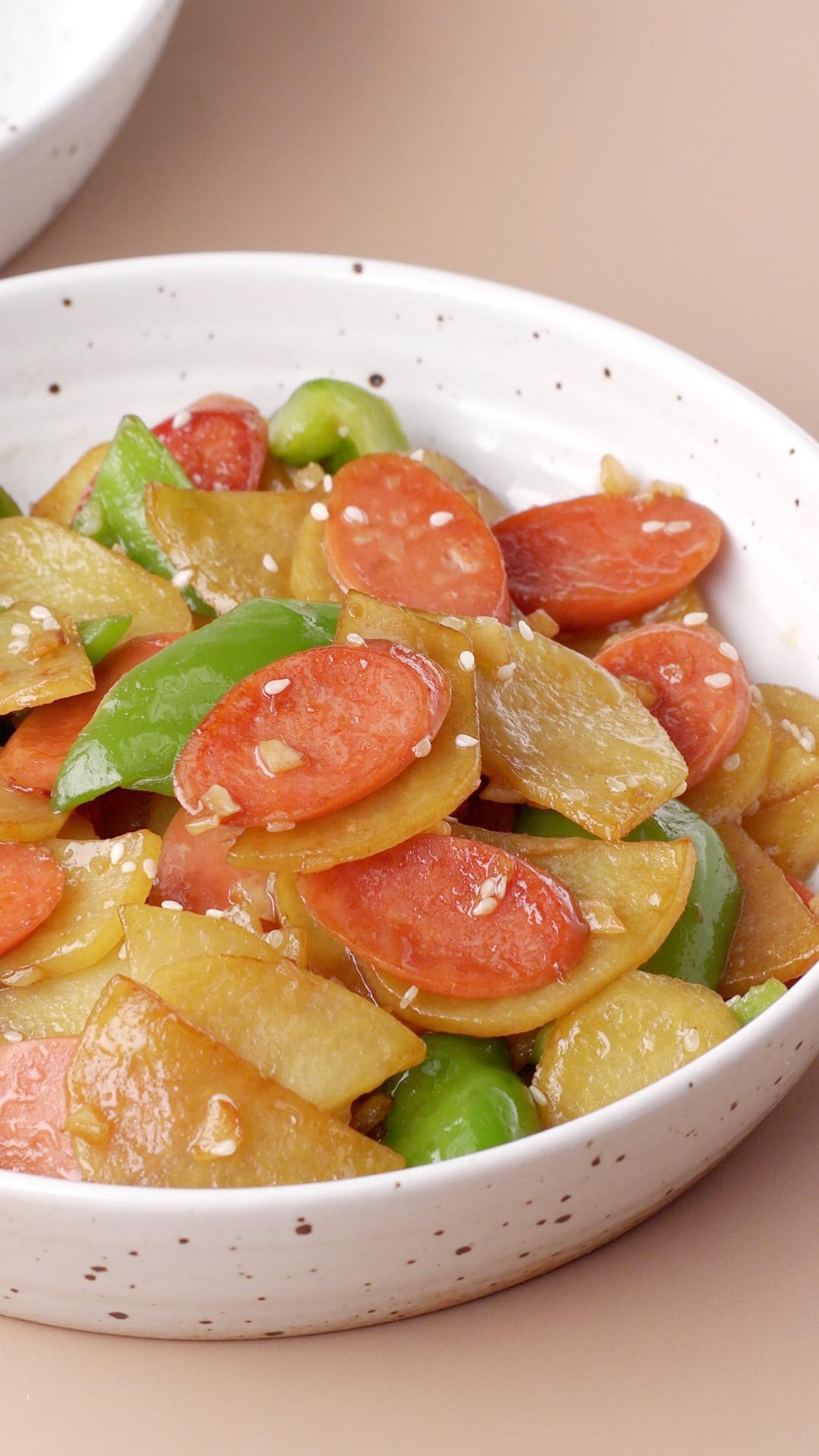 青椒火腿土豆片的做法