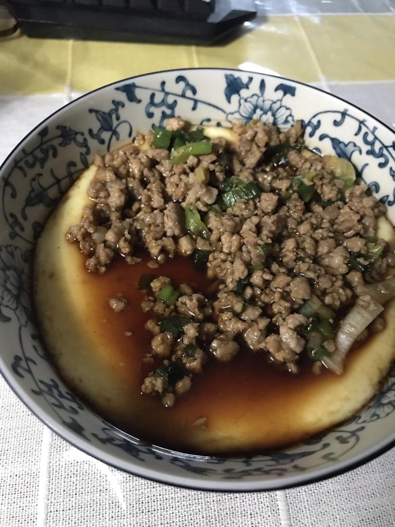 肉末蒸蛋羹：厨房小白都可以蒸出好吃的鸡蛋羹哟