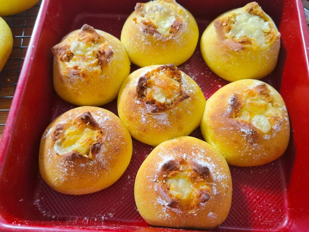 南瓜肉松包