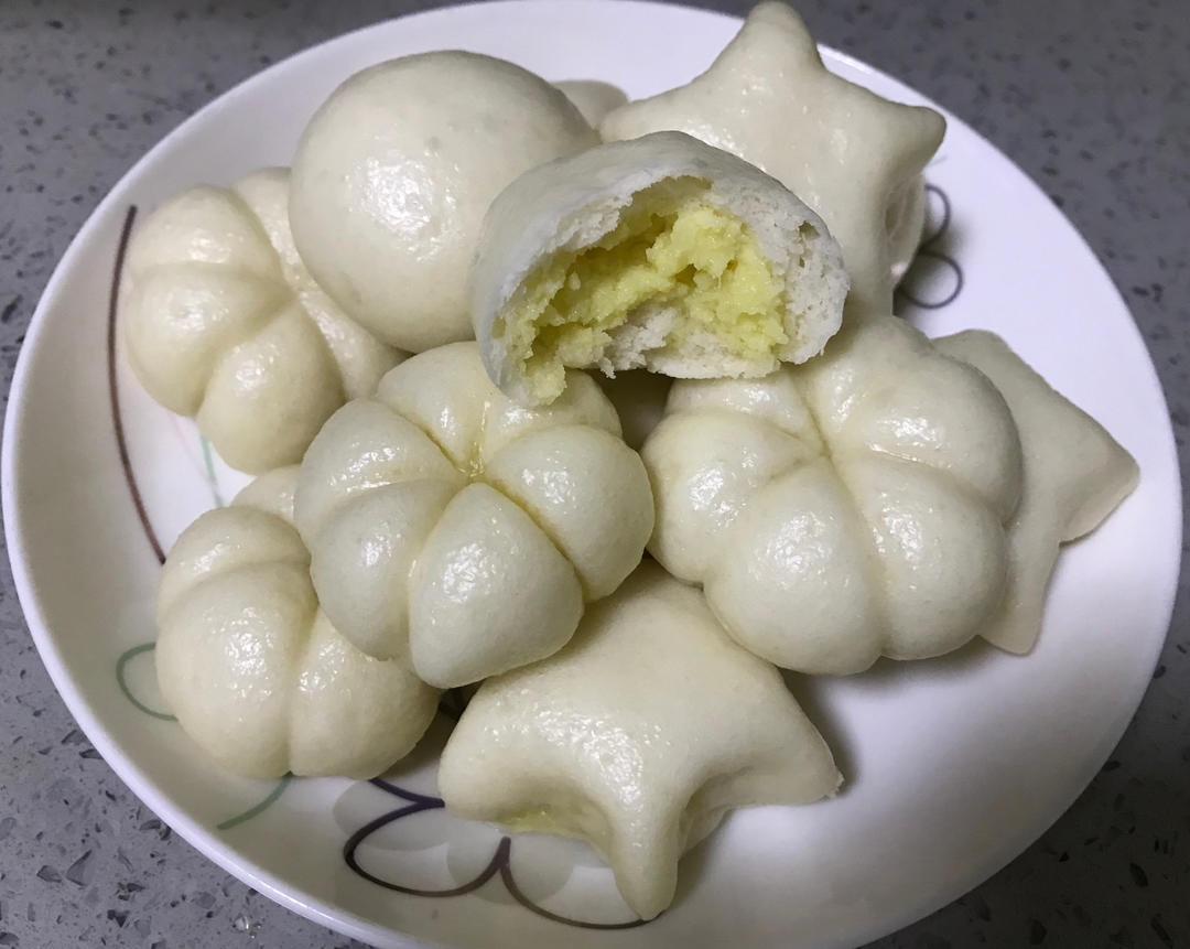 超浓郁奶黄包