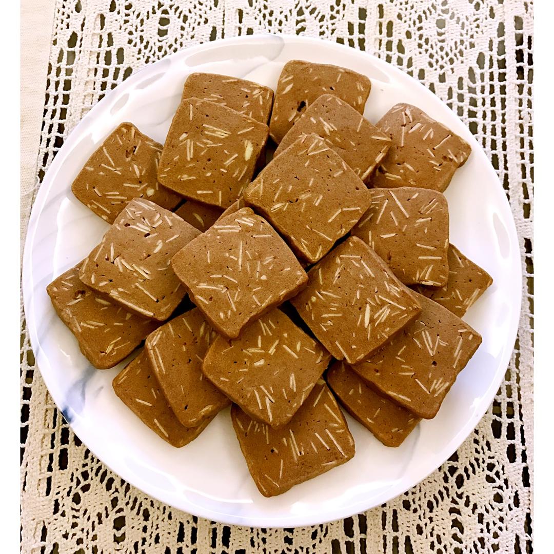 杏仁片巧克力饼干