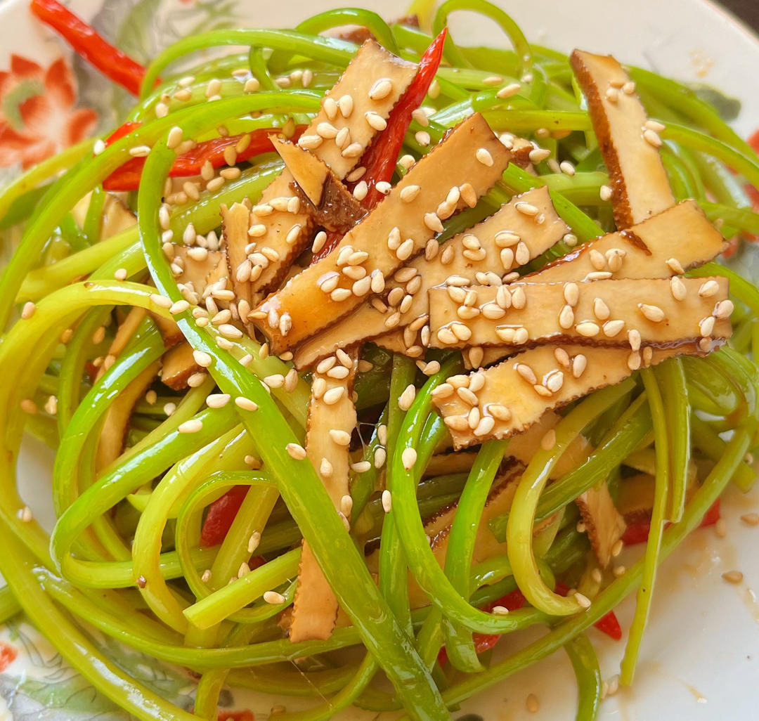 蒜苔新吃法