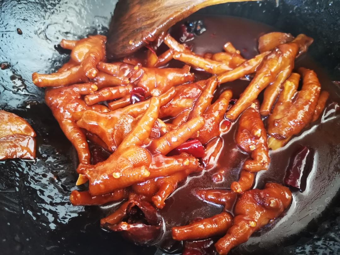 “销魂”卤鸡爪