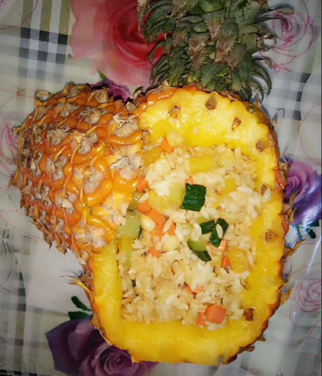 菠萝饭