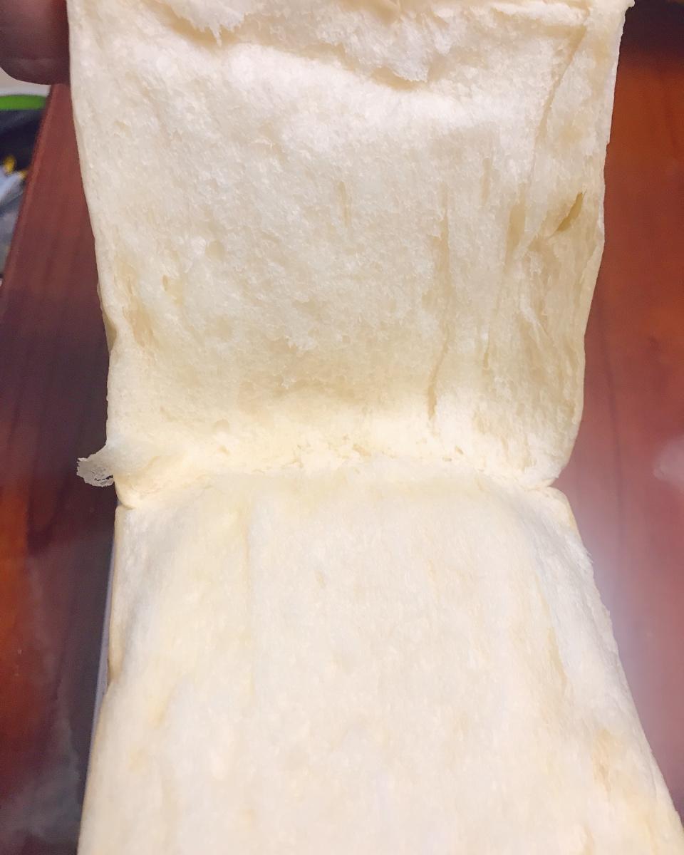 吐司，奶香手撕面包，超级香浓