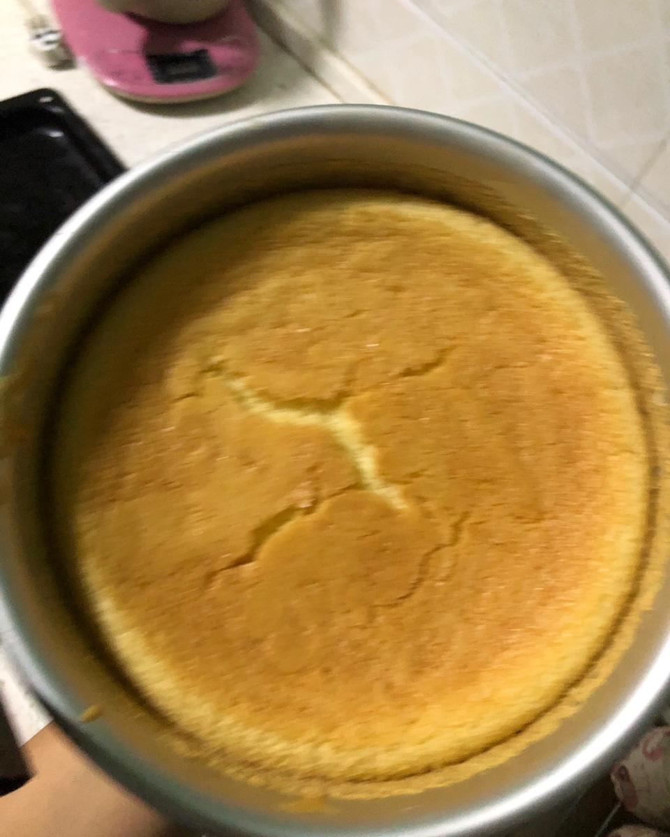 零失败的戚风蛋糕（超详细，附多组视频）2019.10.18更新（附6寸 8寸 10寸配方）