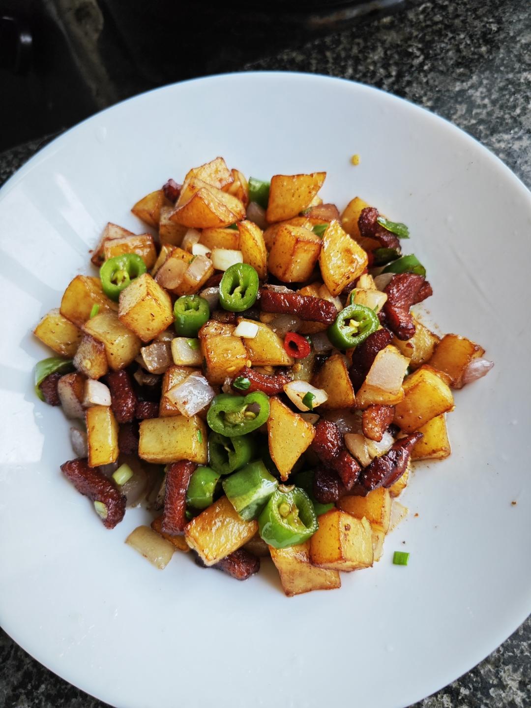 土豆炒脆哨（贵阳style）