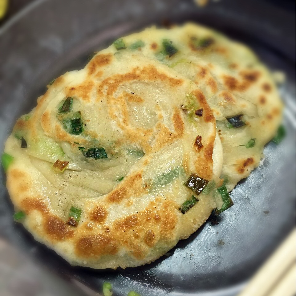 葱油饼（附详细步骤图）