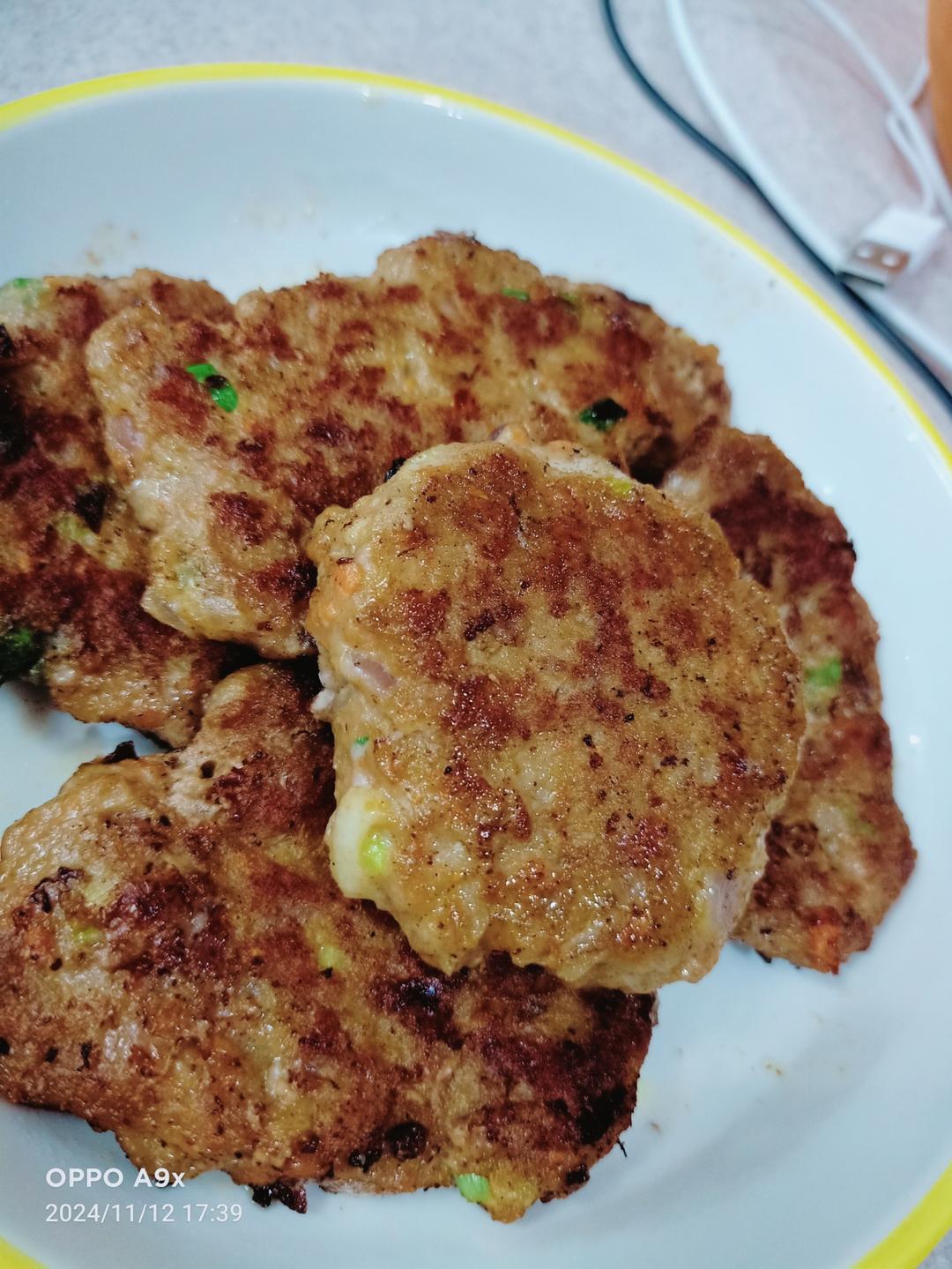 秋天孩子必吃的山药牛肉饼