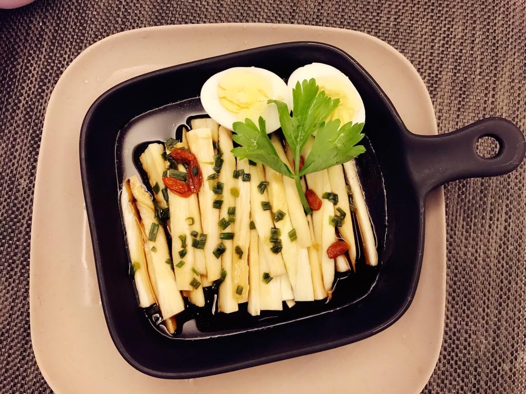 蒸茭白