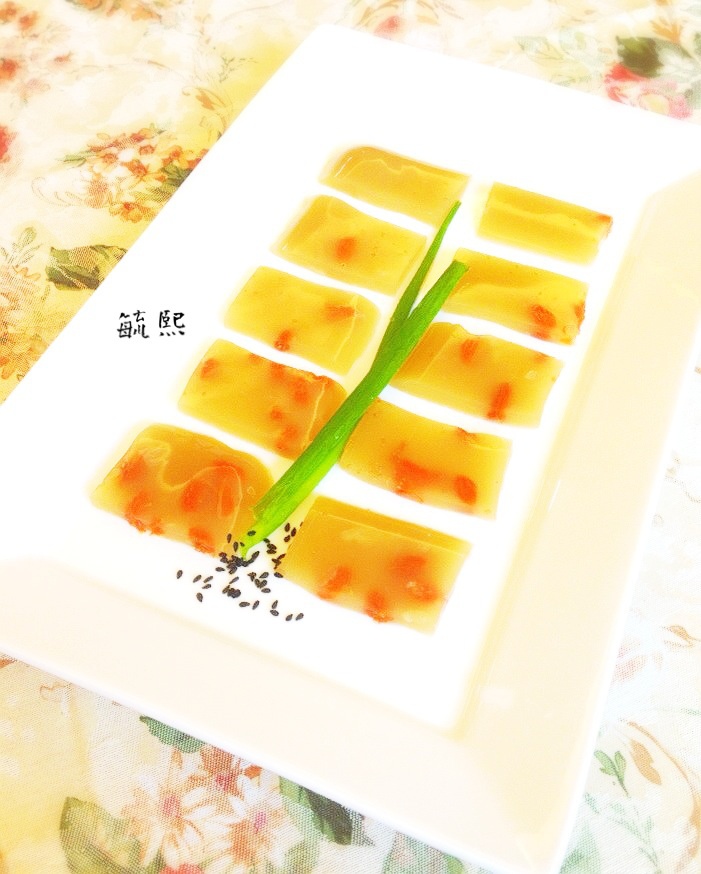 水晶猪皮冻