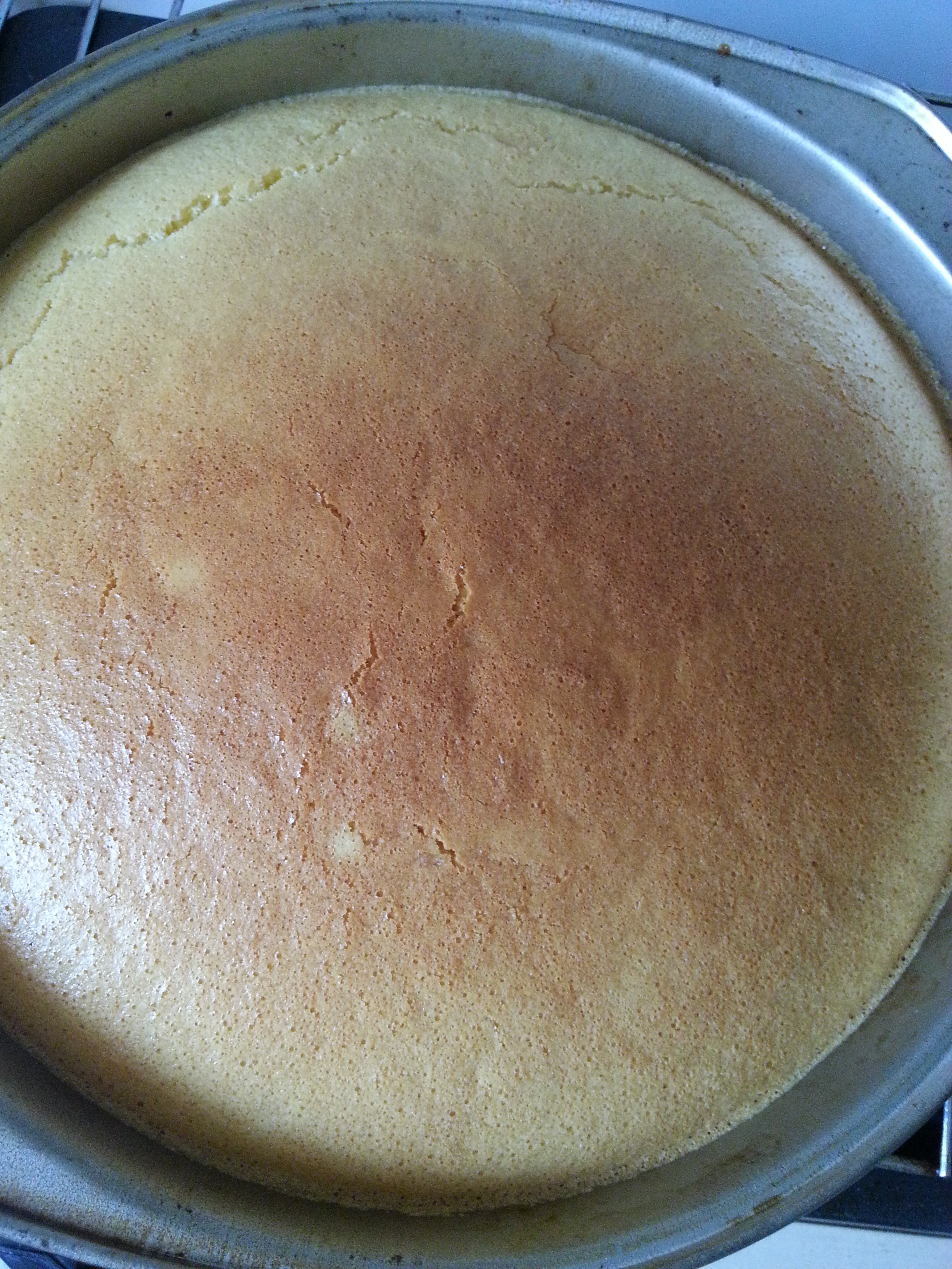 烤箱做蛋糕（戚风蛋糕的做法）