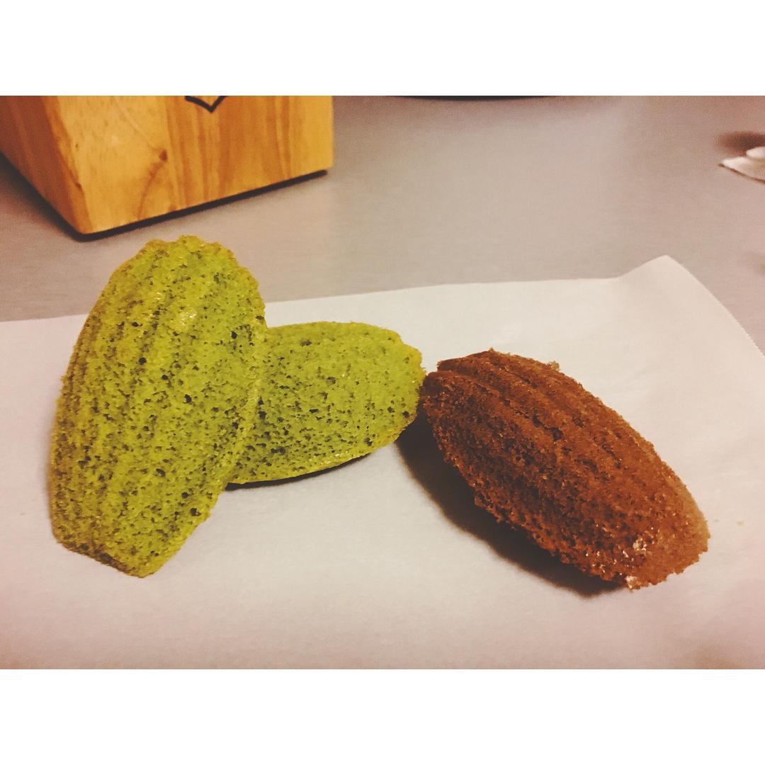 抹茶玛德琳蛋糕