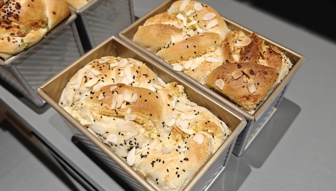 椰蓉吐司面包 Coconut Loaf